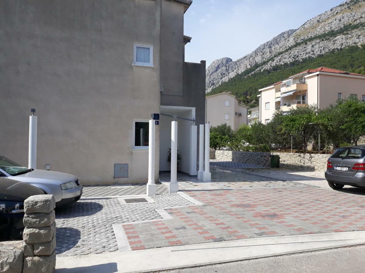 Apartments Erceg Omiš Zewnętrze zdjęcie